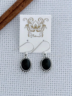 BRINCO EM PRATA 925 COM ÔNIX (35/16B650149) - comprar online