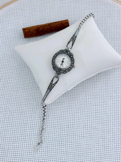 Relógio Balinês Elo Português Em Prata 925 com Marcassita (53/14R3280729) - Padma Joias Em Prata 925