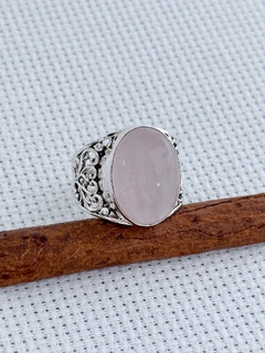 ANEL EM PRATA 925 COM QUARTZO ROSA (35/21A1090239) na internet