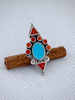 Anel Em Prata 925 Com Turquesa e Coral (54/28A2390529) - Padma Joias Em Prata 925