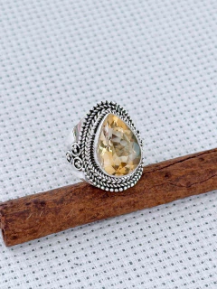 ANEL EM PRATA 925 COM CITRINO (1/10A1630359) - Padma Joias Em Prata 925