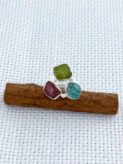 Anel Em Prata 925 Com Peridoto, Topázio Azul e Turmalina (70/27A870199) na internet