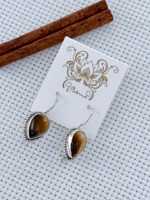 BRINCO EM PRATA 925 COM OLHO DE TIGRE (53/15B680149)