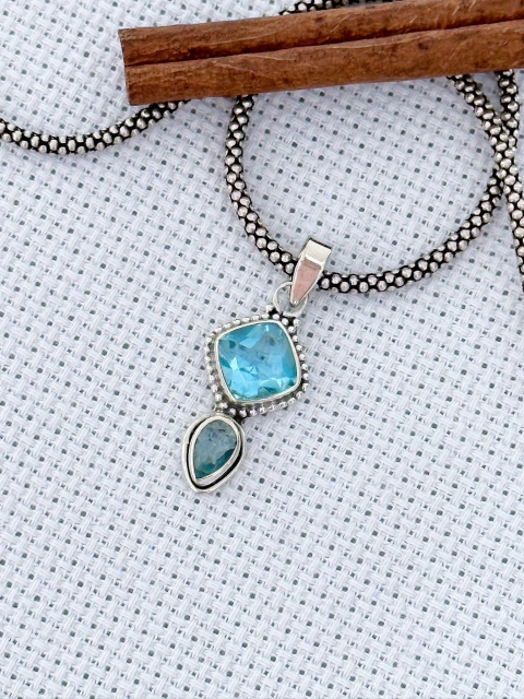 PINGENTE PRATA 925 COM TOPÁZIO AZUL (39/27A570129)