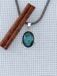 PINGENTE EM PRATA 925 COM LABRADORITA (35/09P840189) na internet