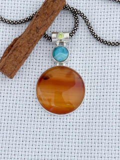 PINGENTE EM PRATA 925 COM Coralina, LARIMAR e Peridoto (53/36P1860419) na internet