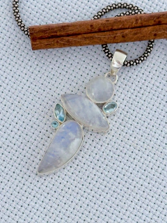 PINGENTE EM PRATA 925 COM PEDRA DA LUA e Topázio Azul (39/17P2110519)