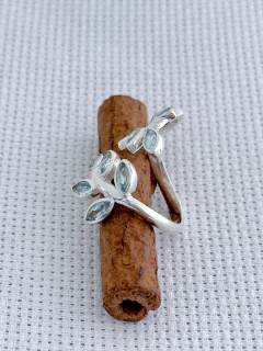 Anel folha em prata 925 COM ÁGUA MARINHA (1/17A1590349) - loja online