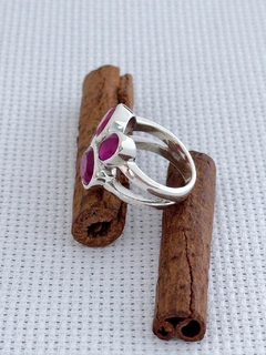 Anel Em Prata 925 Com Rubi (90/25A2150479) - Padma Joias Em Prata 925