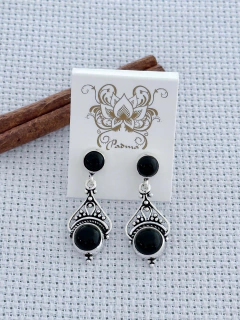 BRINCO EM PRATA 925 COM ÔNIX (35/16B640149) - comprar online