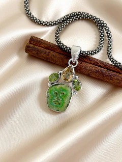 PINGENTE EM PRATA 925 COM Citrino, Peridoto e TURQUESA Oyster Verde (94/28P1660369)