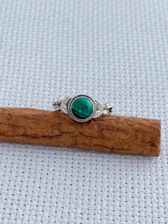 ANEL EM PRATA 925 COM MALAQUITA (1/13A41099) - comprar online