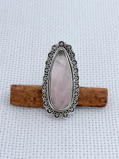 ANEL EM PRATA 925 COM QUARTZO ROSA (90/21A2600579) na internet