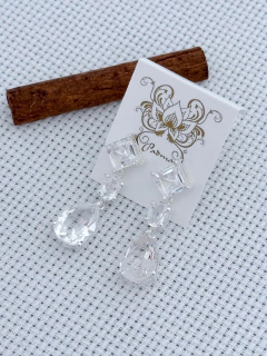 BRINCO EM PRATA 925 COM CRISTAL (39/06B1890469)