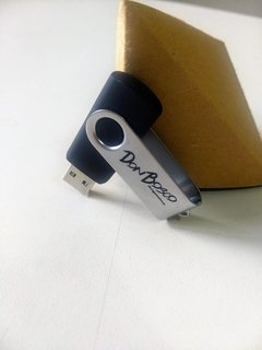 Pen drive 8GB - comprar online