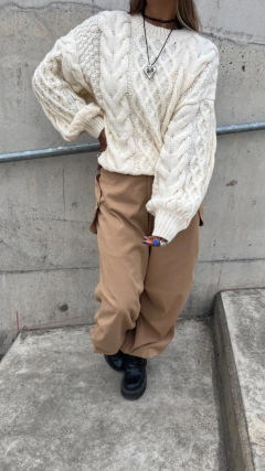 Sweater Justina crudo en internet