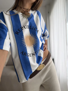 Remera República azul Francia - Amatai