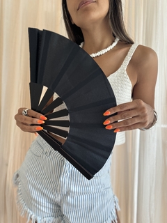 Abanico negro - comprar online