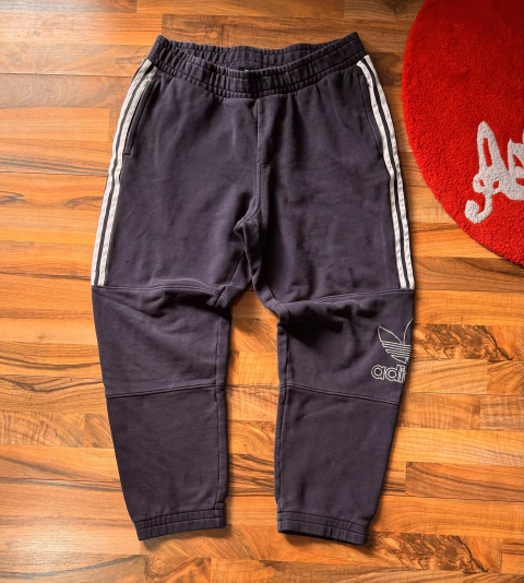 BASIC ADIDAS ESSENTIALS JOGGIN BLUE-NAVY