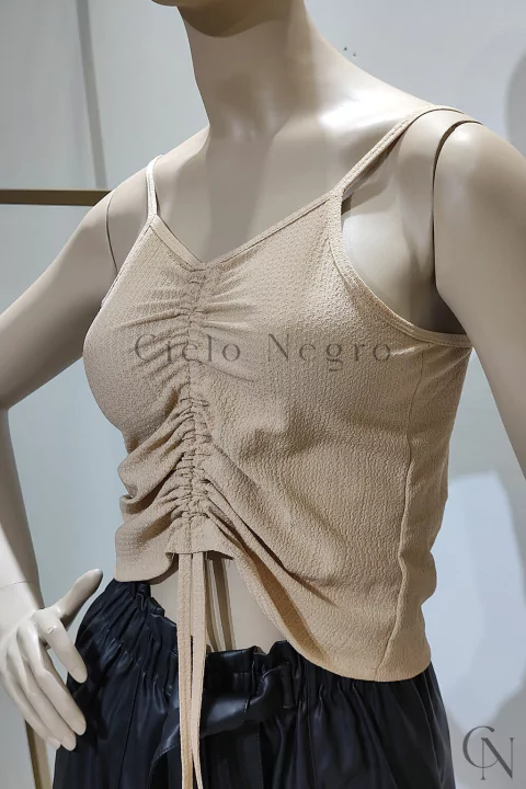 Top Ebla - Cielo Negro