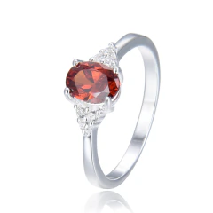 ANILLO DE PLATA 925 CON CUBIC Y PIEDRA CENTRAL