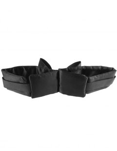 FETISH FANTASY LIMITED EDITION BOWTIE CUFFS en internet