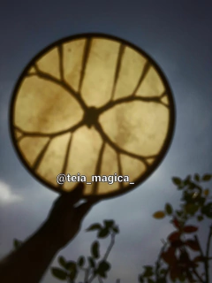 Tambor Lakota Amarração do Infinito na internet