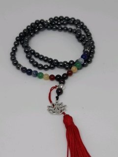 Japamala hematita com as cores dos chackras na internet