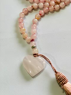 Japamala Quartzo Rosa 108 Contas 8mm - Teia Mágica