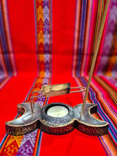 Queimador de Palo Santo e Incensário Triluna em Resina - loja online