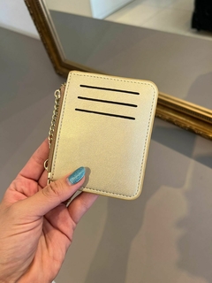 PORTA CARTÃO BÁSICO DOURADO - comprar online