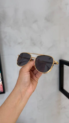 ÓCULOS IBIZA PRETO E DOURADO - comprar online