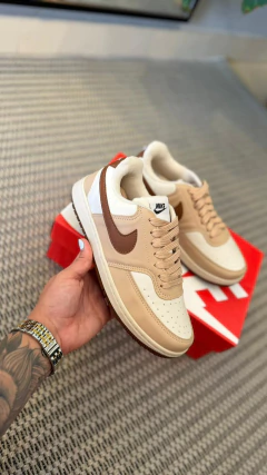 TENIS NIKE DUNK NUDE E MARROM
