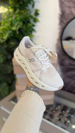 TÊNIS ON CLOUD ECLIPSE OFFWHITE - loja online