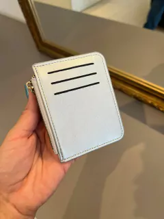 PORTA CARTÃO BÁSICO PRATEADO - comprar online