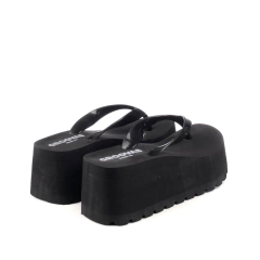 Vainilla All Black - Groovas Shoes Co.