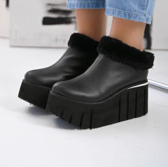 Toledo Black - Groovas Shoes Co.