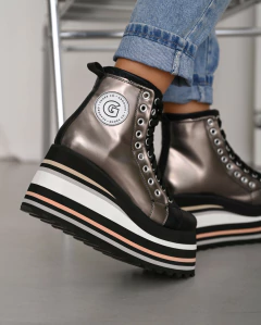 Urban Metal - Groovas Shoes Co.