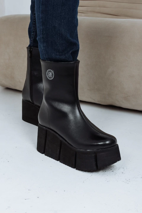 Boston All Black 37 - comprar online