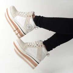 Toronto New White - Groovas Shoes Co.