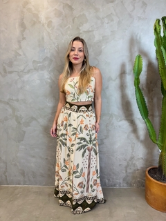 SAIA BRISA DE MAIO - Linda Flor com Vest LTDA