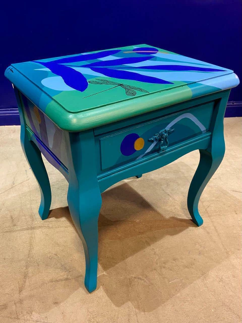 Mesa de cabeceira com gaveta - Lila 70´s