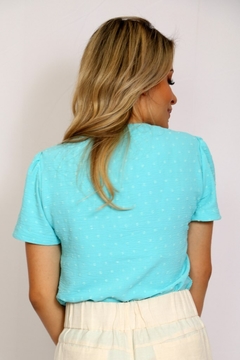 29747-BLUSA CASUAL FLOWER AZUL - comprar online