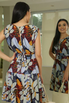 29817-CONJUNTO SAIA E BLUSA ESTAMPADO - Loja Clara Assis