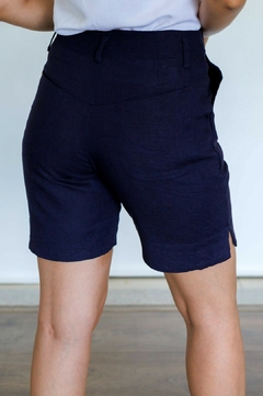 30328- SHORT DE LINHO AZUL MARINHO na internet