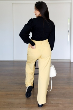 30111-BLUSA CREPE POWER PRETO - Loja Clara Assis