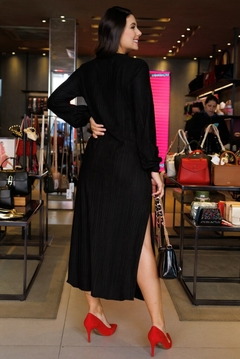 30234-VESTIDO LONGO MALHA SUEDE PLISSADA PRETA - comprar online