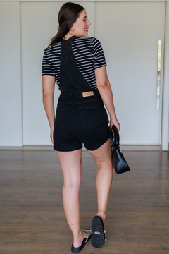 29263-JARDINEIRA JEANS PRETA - comprar online