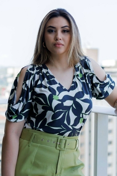 30489-BLUSA NODAL ESTAMPADA - Loja Clara Assis