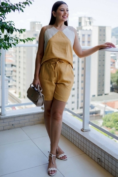 30523-CONJUNTO BERMUDA E BLUSA DE LINHO